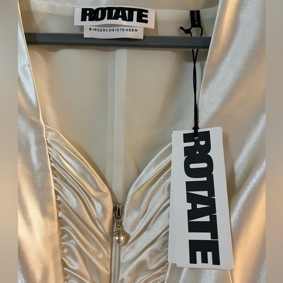 Rotate Blouse Jacket - Picture 4 of 4